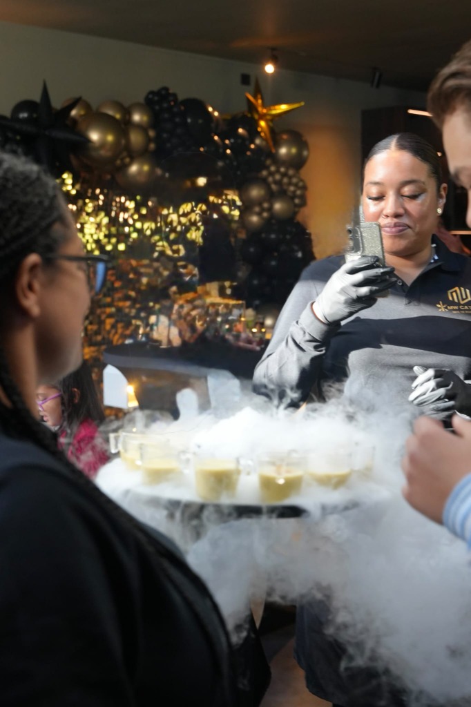 Spectaculaire presentatie met dry-ice rookeffect